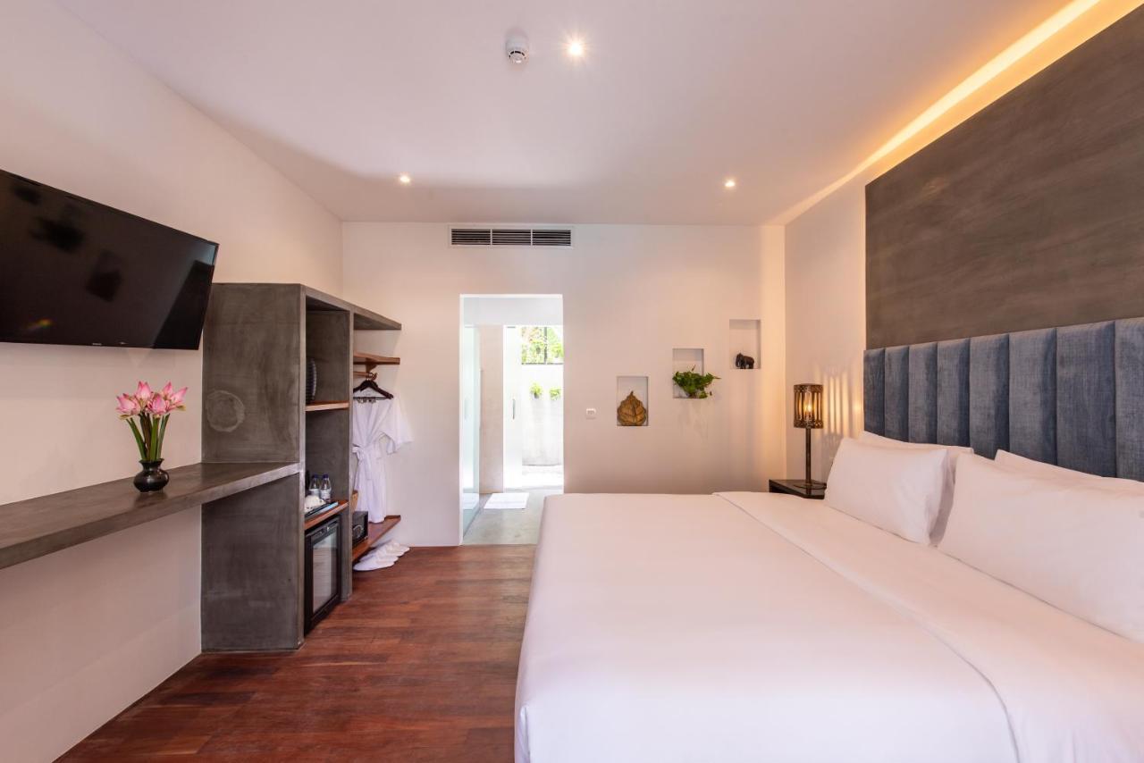 Palace & Siem Reap