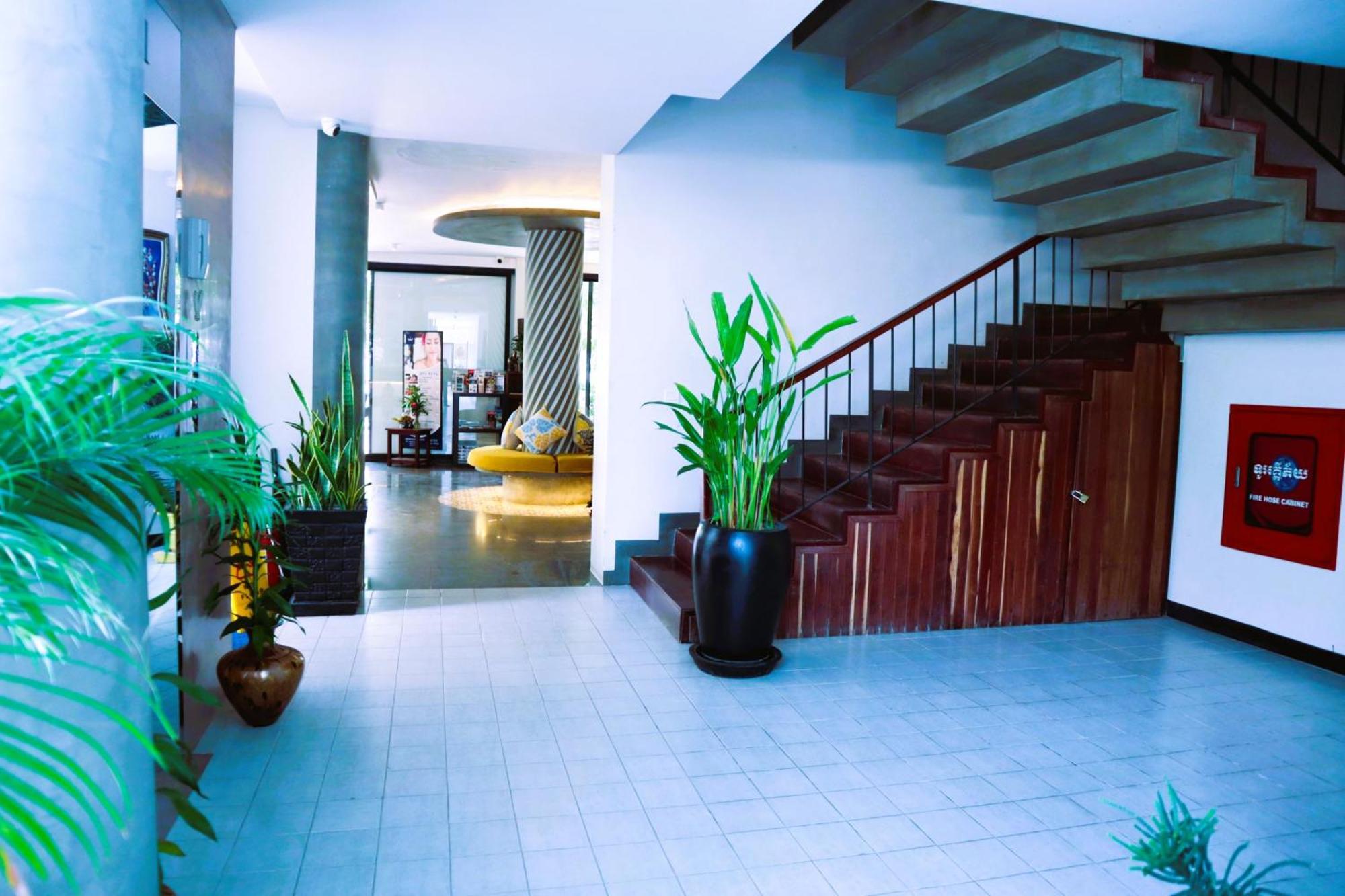 Palace & Hotel 4*