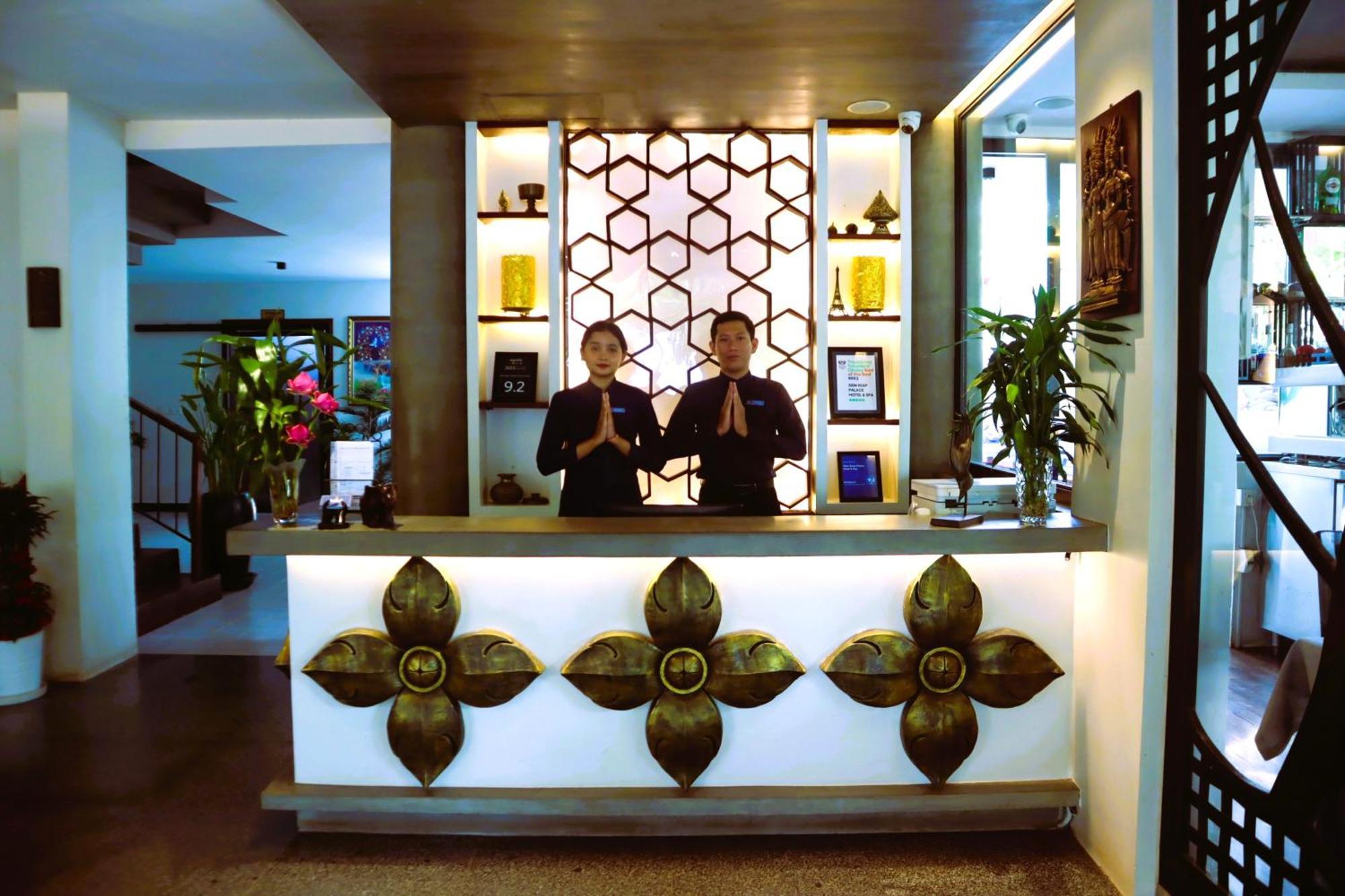 Palace & 4* Siem Reap