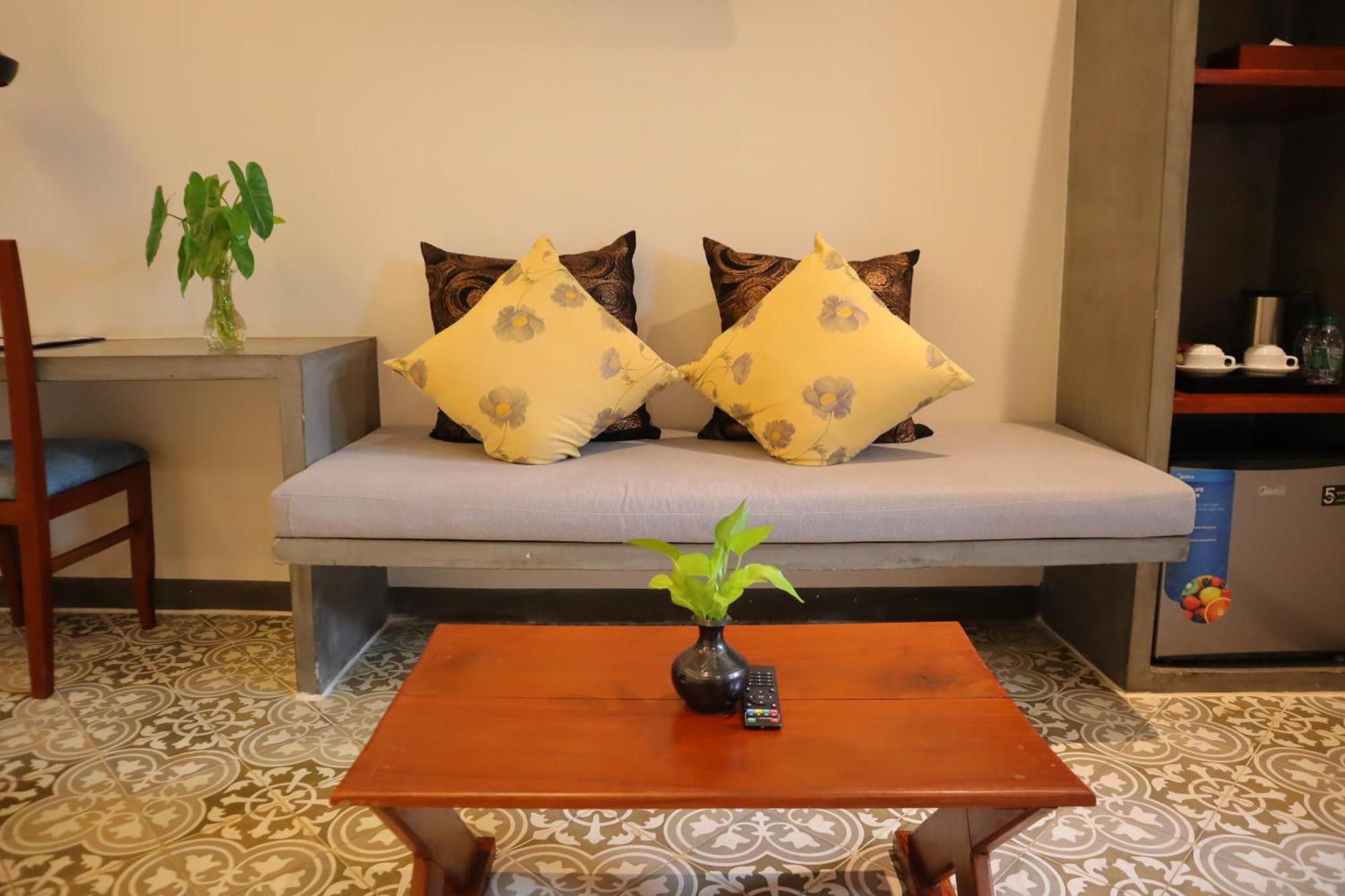 Palace & Siem Reap