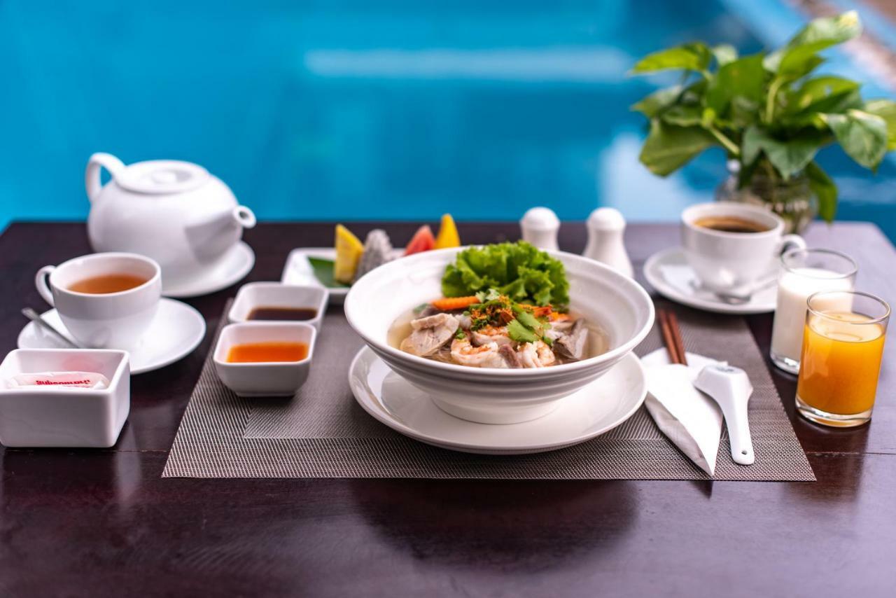 Palace & 4* Siem Reap